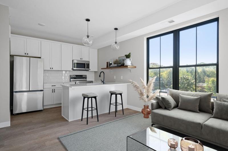 4738 Grand Ave S #304, Minneapolis, MN 55429 - MLS 6478135 for Rent