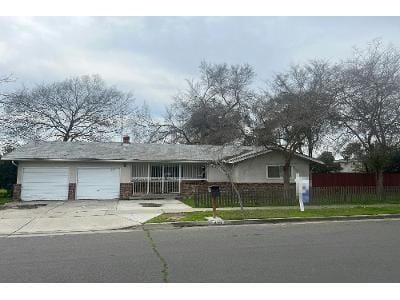E San Ramon Ave for Sale