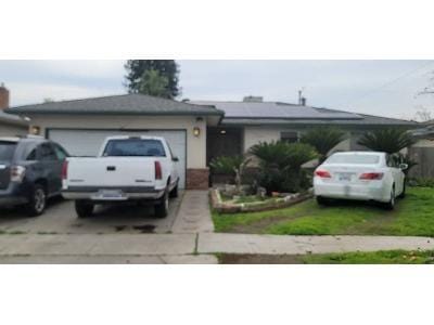 E San Ramon Ave for Sale