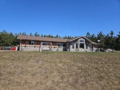County 7 for Sale
