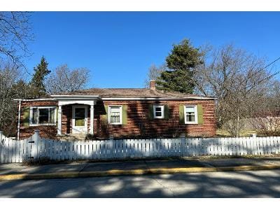 W Clinton St for Sale