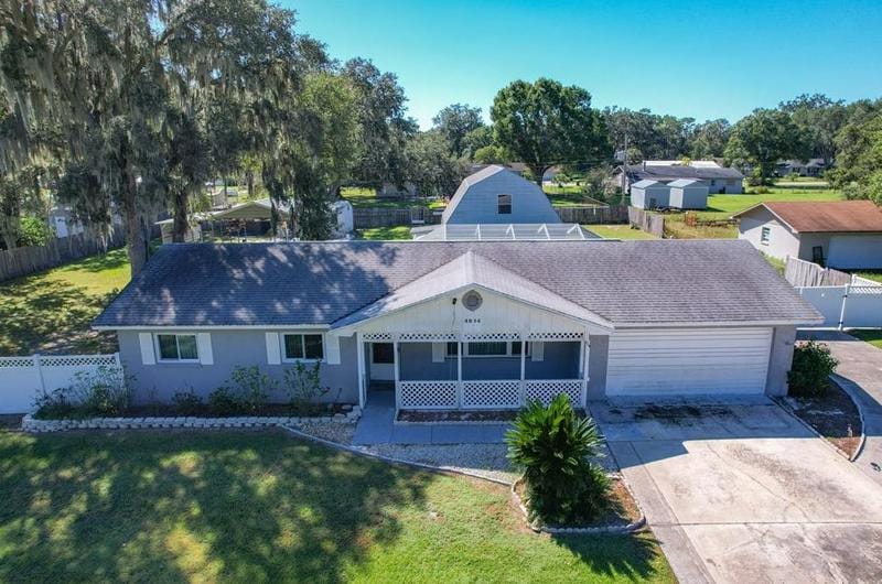 4014 Hollyhead Cir N, Lakeland, FL 33811 - MLS P4927762 for Sale