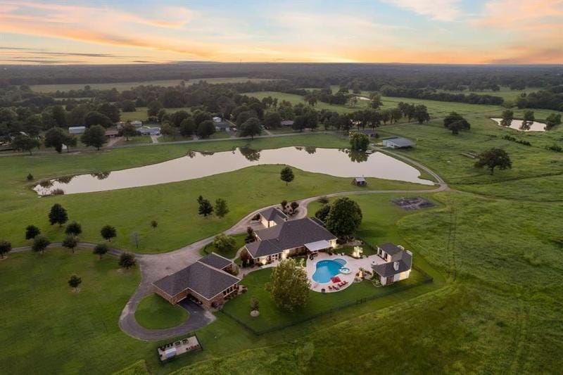 Paris, Lamar County, TX House for sale Property ID: 417138941