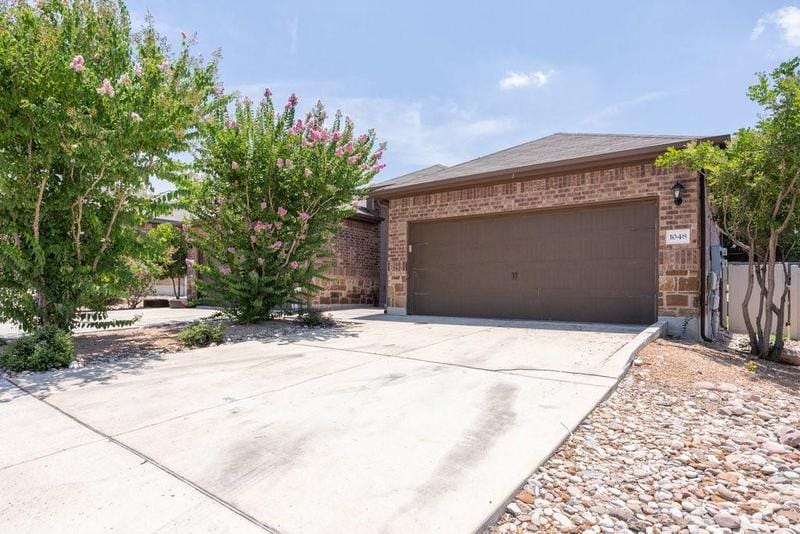 1050 Carolyn Cv, New Braunfels, TX 78130 for Sale