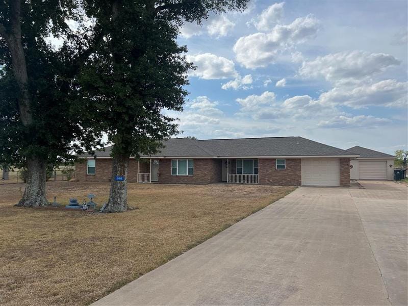 566 Schmidt Rd, Sealy, TX 77474 for Sale