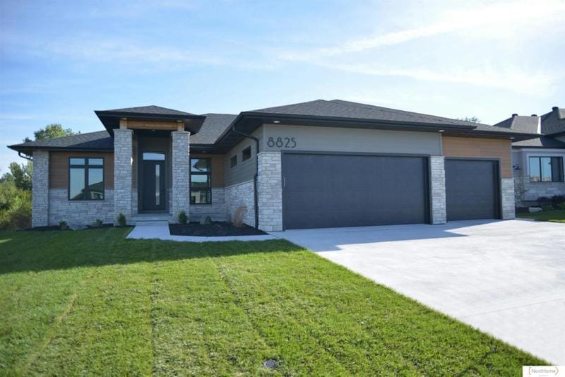 8825 GREYHAWK CT, Lincoln, NE 68526 Single Family Residence For Sale  MLS# 22401177