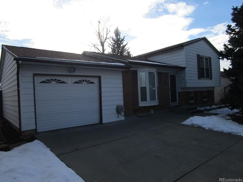 1477 S Lewiston St, Aurora, CO 80017 - MLS 6413214 for Sale
