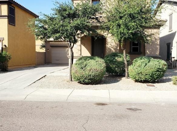 8562 N 63rd Dr - Glendale, AZ 85302 - Home For Rent