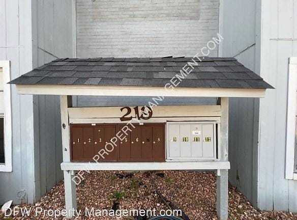 219 Fry St - Denton, TX 76201 - Home For Rent