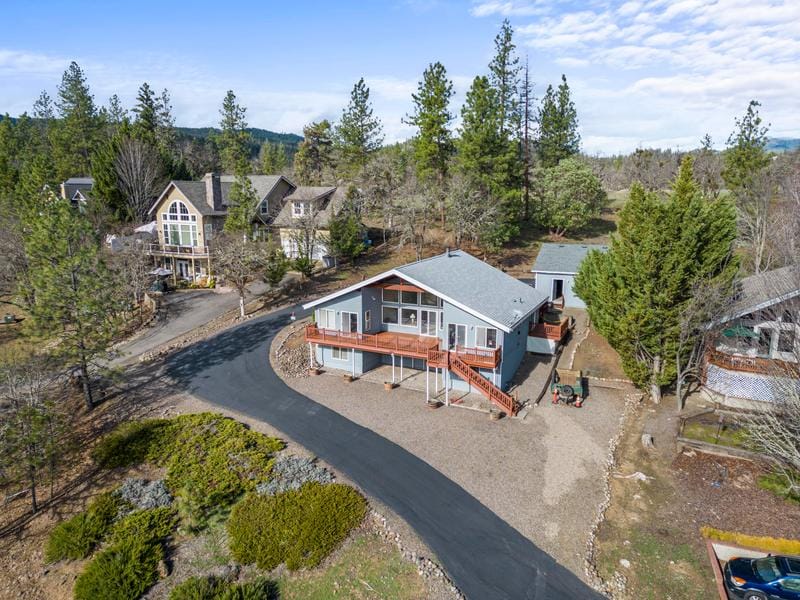 7431 Rogue River Drive 0, Shady Cove OR 97539 for Sale