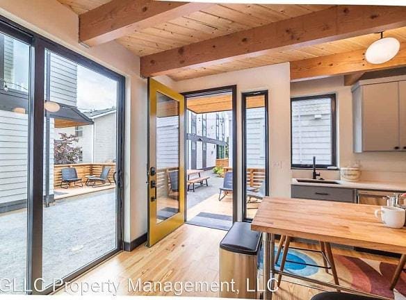 3816 N Michigan Ave - Portland, OR 97227 - Home For Rent