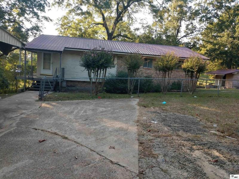212 PARK BAY DR, Farmerville, LA 71241 Single Family Residence For Sale  MLS# 203468 for Rent