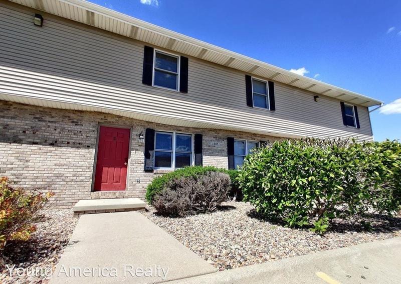 1403 N Hershey Unit 2  1403 N Hershey Rd for Sale