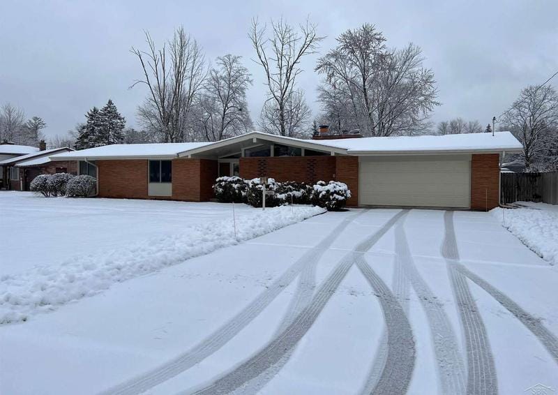 2190 Marlou, Saginaw, MI 48603  619615185 for Sale