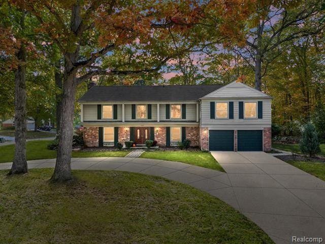 Beverly Hills, Oakland County, MI House for sale Property ID: 418263853
