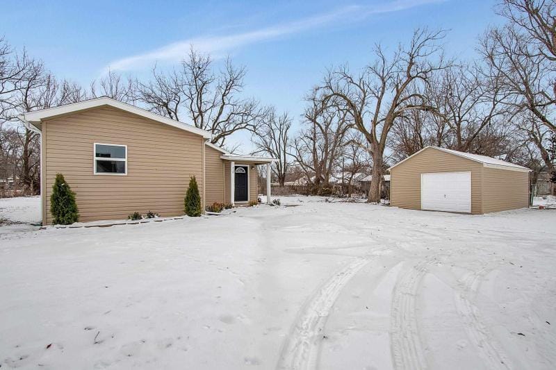 Newton, Harvey County, KS House for sale Property ID: 418754582