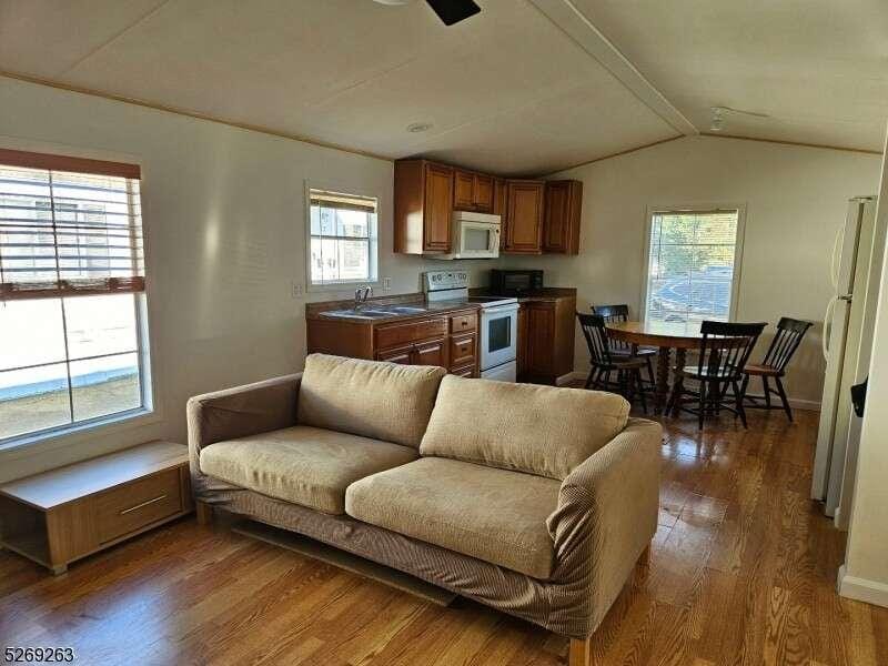 14 1st St, Wayne, NJ 07470  624451418 for Sale