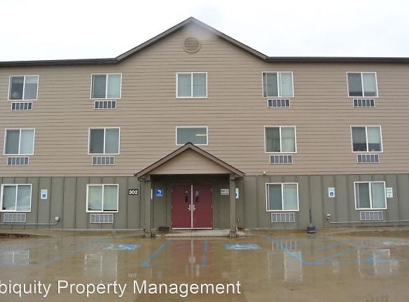 Furnished Apts Apartments - 302 Elm St - Tioga, ND Apartments for Rent