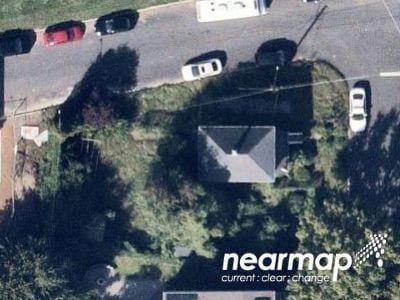 49th Pl NE for Sale