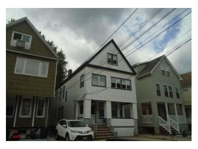 W 10th St for Sale