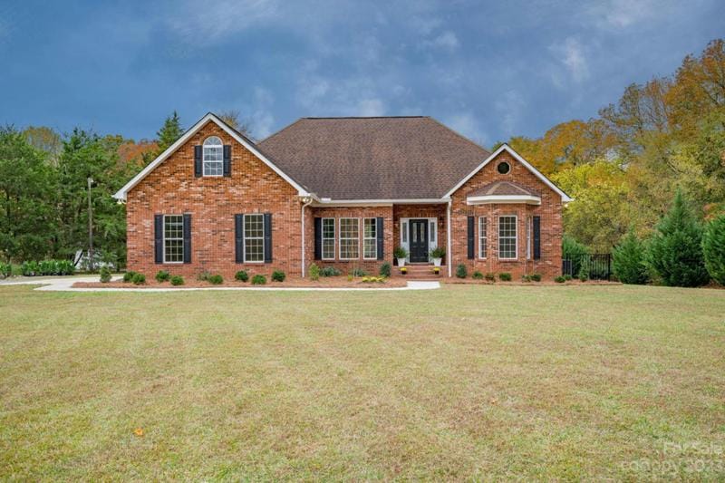 604 MAPLE GROVE CHURCH RD, Matthews, NC 28104 Single Family Residence For Sale  MLS# 4083419