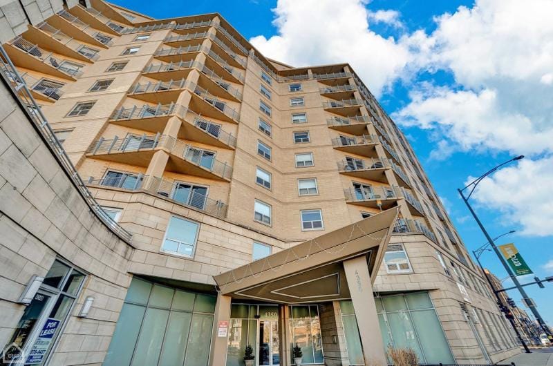 4350 N Broadway St #1007, Chicago, IL 60613 - MLS 11972580 for Sale