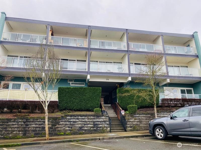 210 Broadway #6, Tacoma, WA 98402 - MLS 2195614 for Sale
