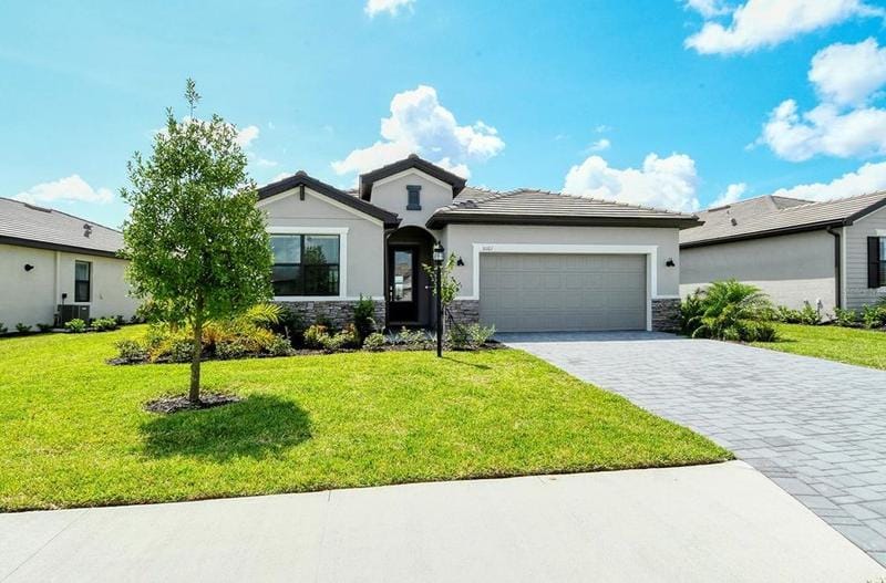 5161 Coral Reef Wy, Lakewood Ranch, FL 34211 - MLS A4579763 for Rent