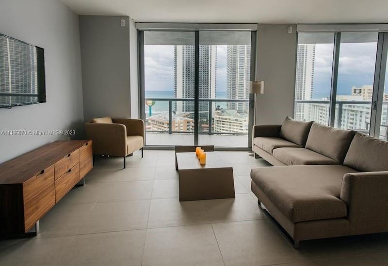 2600 East Hallandale Beach Boulevard, Unit T2101, Hallandale Beach, FL 33009 for Sale