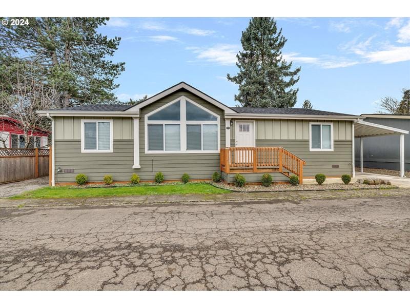 10701 SE HIGHWAY 212 D6, Clackamas OR 97015 for Sale