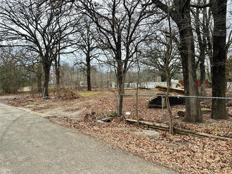 111 Richard Dr, Gordonville, TX 76245 for Sale