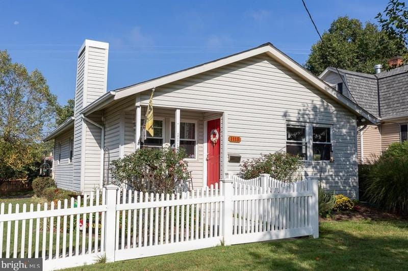 1118 Bay Ridge Ave, Annapolis, MD 21403 - MLS MDAA2076340 for Rent