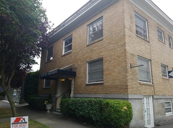 Monterey Apartments - 635 NE 23rd Ave - Portland, OR Apartments for Rent