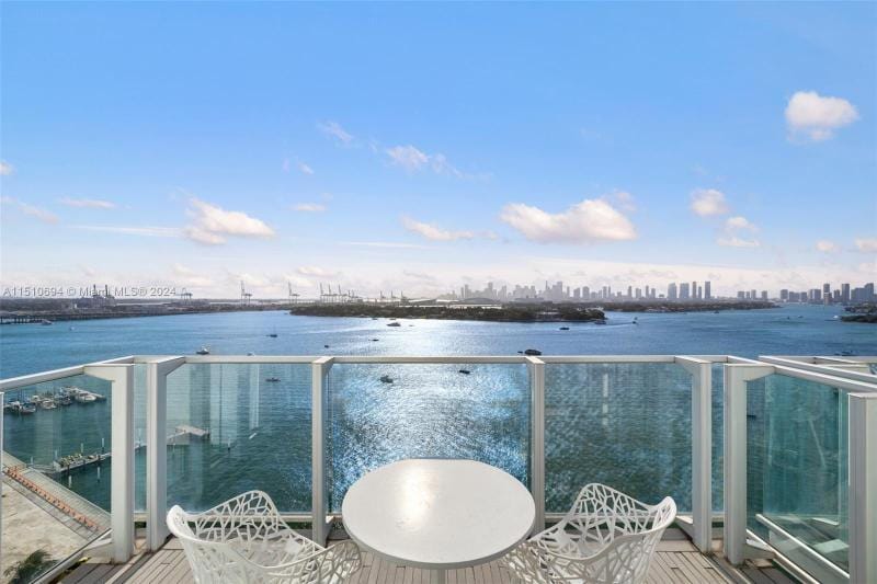 1100 West Avenue, Unit 1614, Miami Beach, FL 33139 for Sale