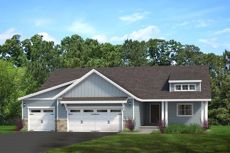 927 Mulberry Avenue, Montgomery, MN 56069 for Sale