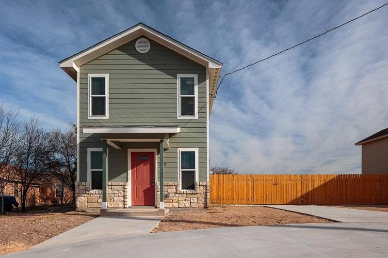 1289 W Cantu, Del Rio, TX 78840 for Sale