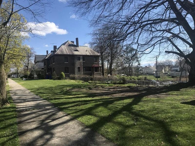 86 BOWDOIN ST, Springfield, MA 01109 Single Family Residence For Sale  MLS# 73195889