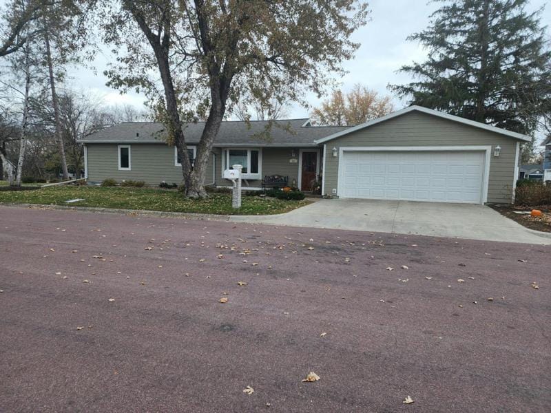 306 W PLEASANT ST, Redwood Falls, MN 56283 Single Family Residence For Sale  MLS# 6457152
