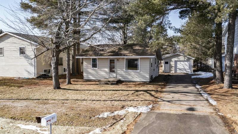 2800 FRONTENAC AVE, STEVENS POINT, WI 54481 Single Family Residence For Sale  MLS# 50286794