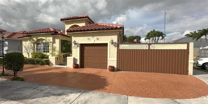 15901 Southwest 54th Terrace, Miami, FL 33185 for Sale