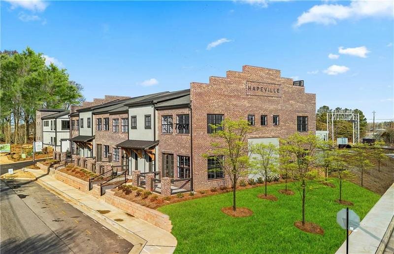 913 WILLINGHAM DR # 19, Hapeville, GA 30354 Townhouse For Sale  MLS# 7322622