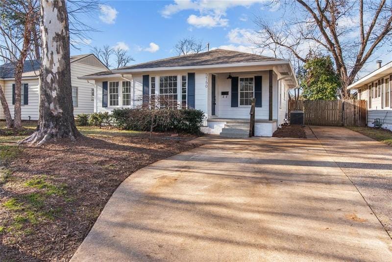 3750 Greenway Pl, Shreveport, LA 71105 for Sale