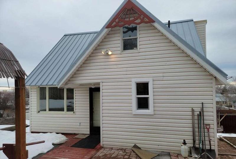 245 N Roanoke Avenue, Hines, OR 97738  623699426 for Sale