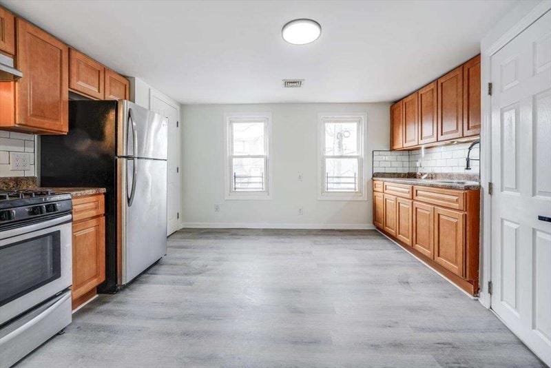 111 EVERGREEN ST, Bayonne, NJ 07002  624105540 for Sale