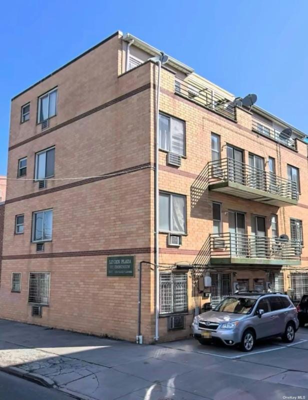 32-05 LINDEN PL # A3, Flushing, NY 11354 Condominium For Sale  MLS# 3516022
