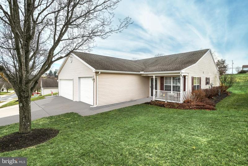 6800 Seneca Ridge Drive, York, PA 17403 for Sale