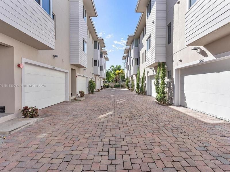 [Address not provided], Fort Lauderdale, FL 33304 - MLS A11518309 for Rent