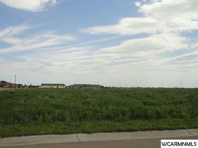 403 Kaleb Circle, Marshall, MN 56258 for Sale