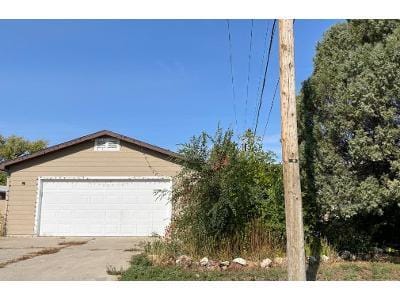 W 3rd St for Sale