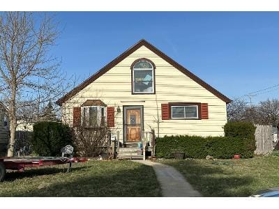 S 32nd St for Sale